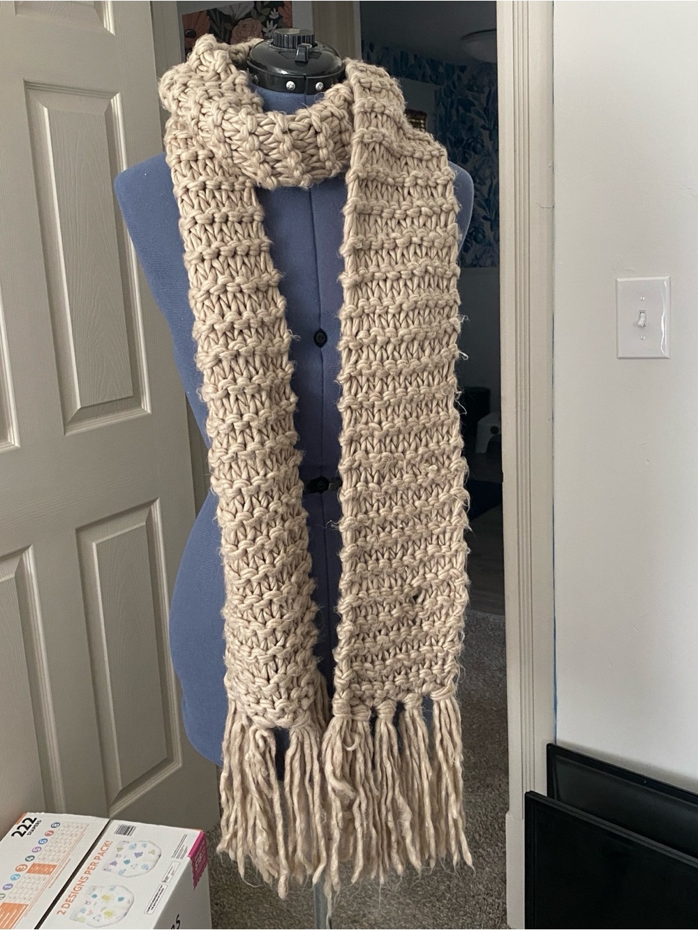 Chunky Knit Fringe Scarf in Beige
